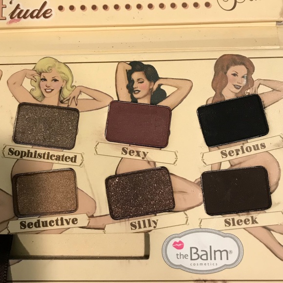 theBalm Nude'tude Eyeshadow Palette - Picture 4 of 5